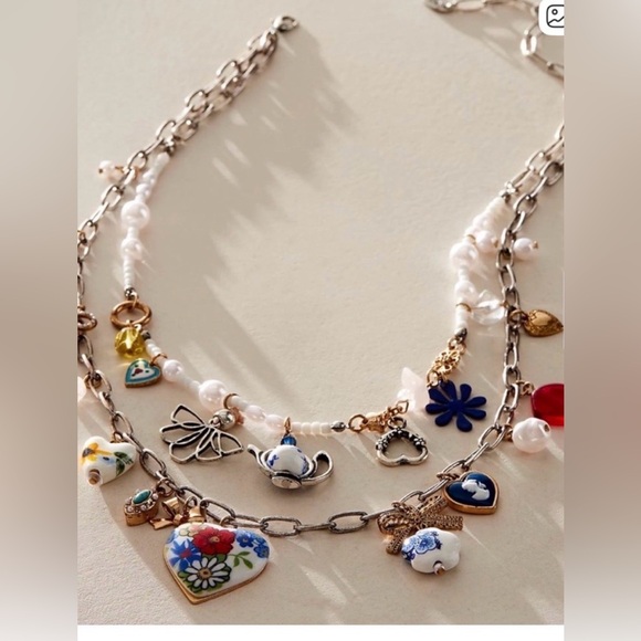 Free People Maxamillion Floral Heart Charm Necklace - Coquette Candy - Picture 4 of 5